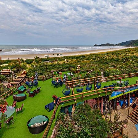 Grajagan Surf Resort Ilha do Mel Zewnętrze zdjęcie