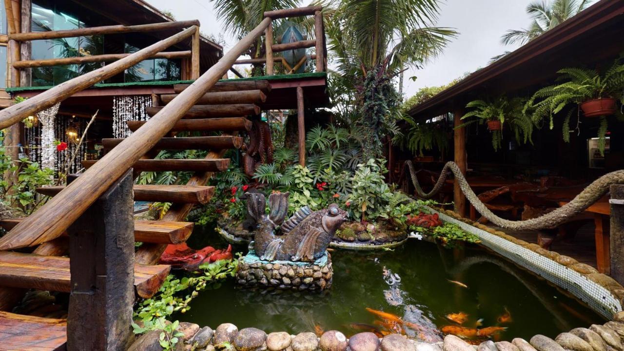 Grajagan Surf Resort Ilha do Mel Zewnętrze zdjęcie