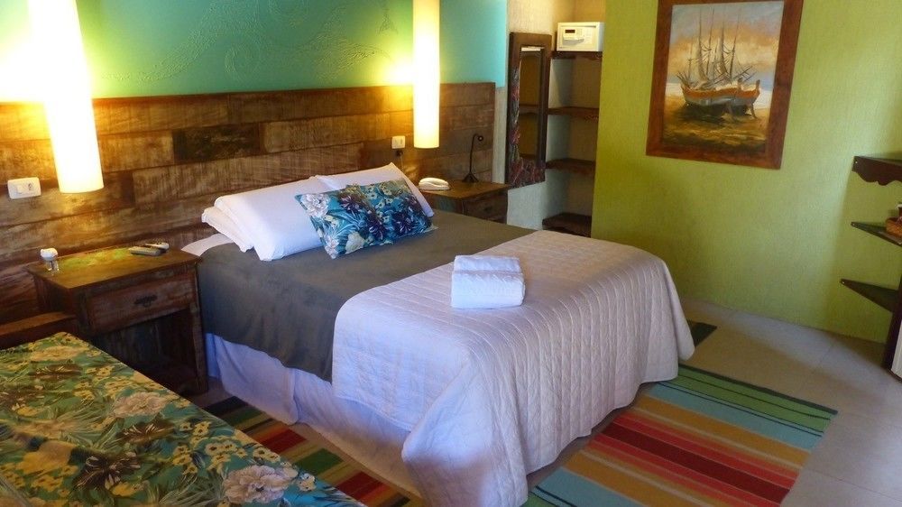 Grajagan Surf Resort Ilha do Mel Zewnętrze zdjęcie