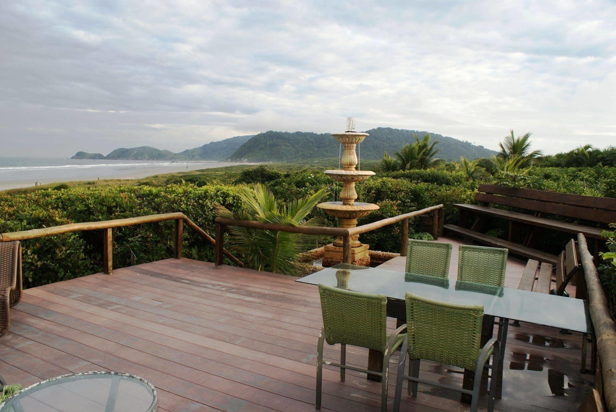 Grajagan Surf Resort Ilha do Mel Zewnętrze zdjęcie